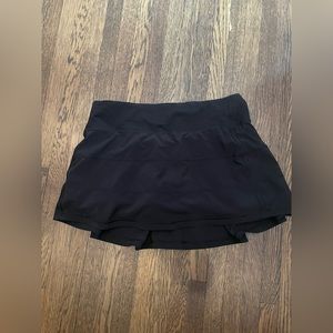 Black pace rival mid-rise skirt (online only)